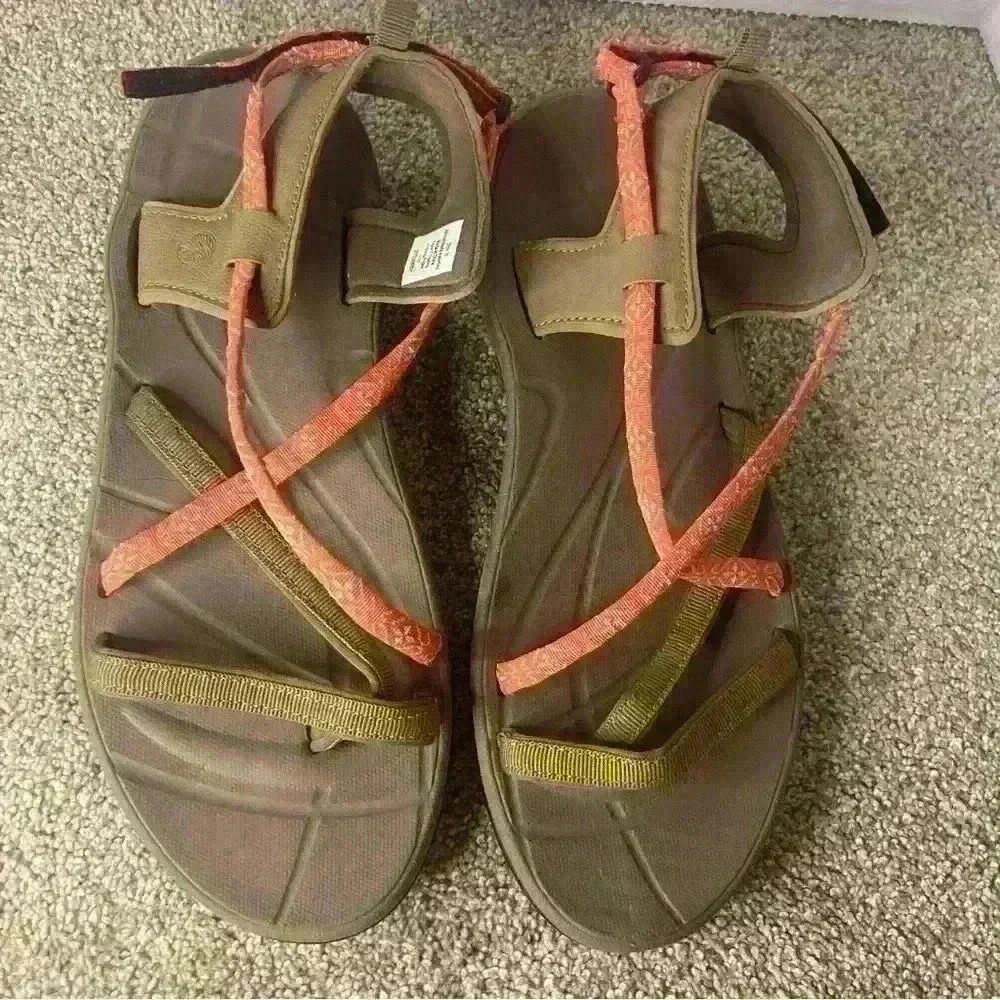 North side Women’s Covina Sport Sandals Hook and Loop Open Toe Size 10 Salmon